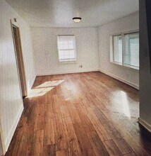 7005 Kassarine Pass in Houston, TX - Foto de edificio - Building Photo