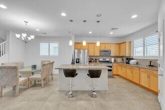 3013 Historic Horizon Ave in Henderson, NV - Building Photo - Building Photo