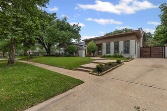 1836 Hillcrest St in Fort Worth, TX - Building Photo - Building Photo