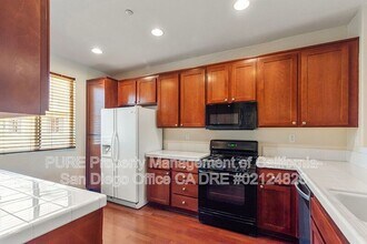 2702 Black Gum Ct in Chula Vista, CA - Building Photo - Building Photo