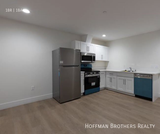 7311 S Broadway in Los Angeles, CA - Building Photo - Building Photo