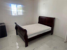 1261 NE 209th Terrace in Miami, FL - Building Photo