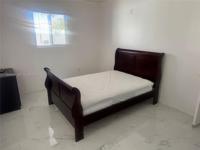 1261 NE 209th Terrace