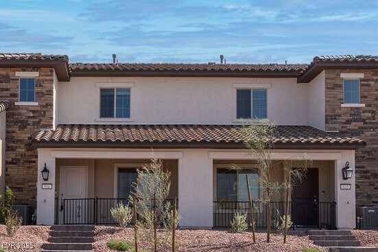 931 Watford Pl in Henderson, NV - Building Photo