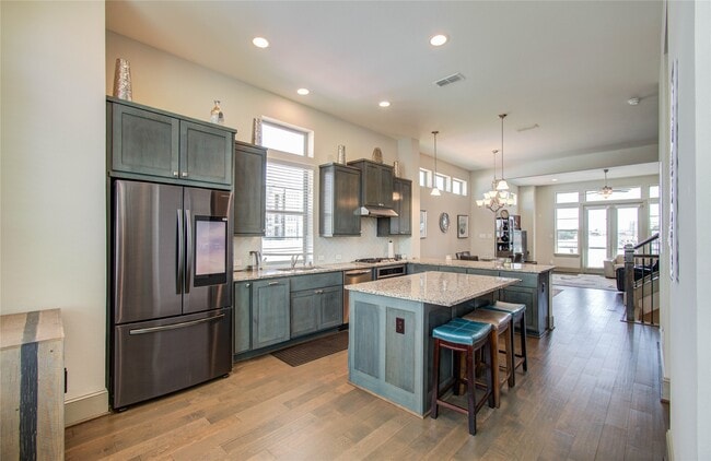 3104 Mitchell Landing Ct