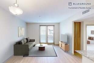 205 N San Dimas Canyon Rd in San Dimas, CA - Building Photo