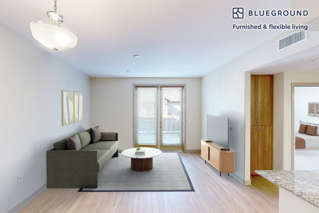 205 N San Dimas Canyon Rd in San Dimas, CA - Building Photo