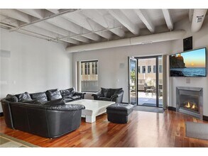 601 S Marquette Ave in Minneapolis, MN - Building Photo - Building Photo