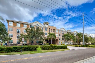 Villa Sonoma At International Plaza in Tampa, FL - Building Photo