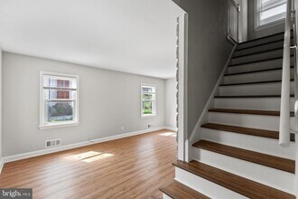 4816 Woodlawn Dr in Hyattsville, MD - Building Photo - Building Photo