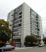 Berkeley Town House in Berkeley, CA - Building Photo - Building Photo