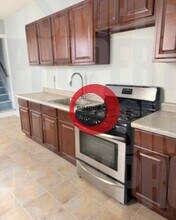 1048 Chestnut St in Reading, PA - Foto de edificio - Building Photo