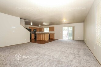 18525 94th Ave E in Puyallup, WA - Foto de edificio - Building Photo