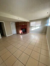 4337 W Bethany Dr in Columbia, MO - Building Photo - Building Photo