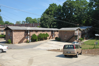 Arrow Creek Place Apartments in Atlanta, GA - Building Photo - Building Photo