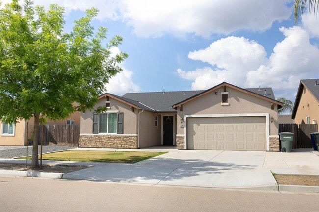 property at 1604 Sidonia St