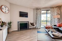 Building Photo - Alta Springs Apartamentos in Denver, Colorado