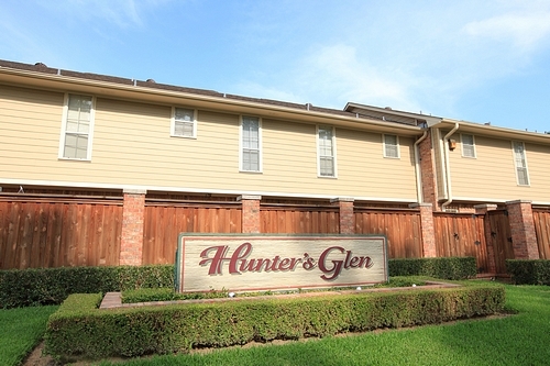 Hunter's Glen in Tyler, TX - Building Photo