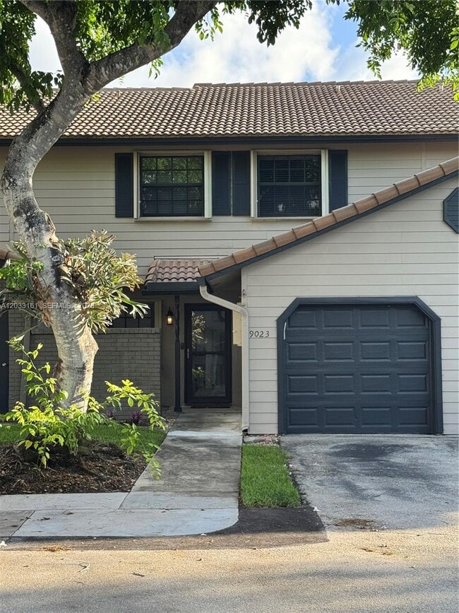property at 9023 Vineyard Lake Dr