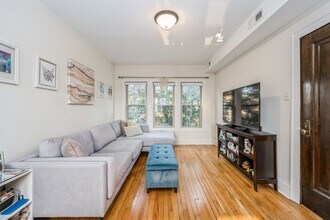 3248 N Linder Ave in Chicago, IL - Building Photo - Building Photo