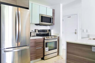 481 NE 29th St in Miami, FL - Building Photo - Building Photo