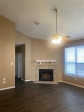 1133 Southpointe Dr in Desoto, TX - Building Photo - Building Photo