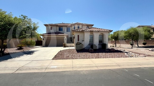 property at 2131 E Yellowstone Pl