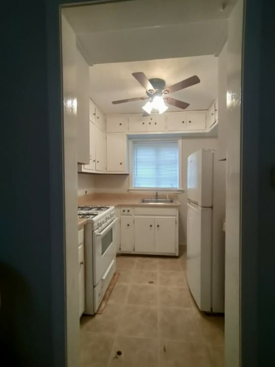 24 Covington Hwy in Avondale Estates, GA - Building Photo