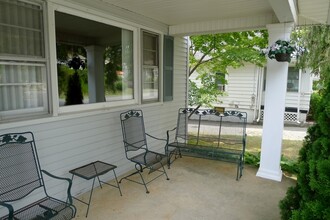 35 Hillside Ave in Mine Hill, NJ - Foto de edificio - Building Photo