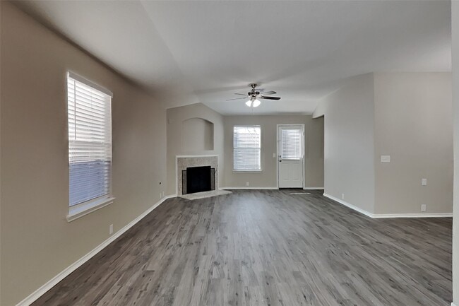 19923 Juniper Berry Dr in Richmond, TX - Building Photo - Building Photo