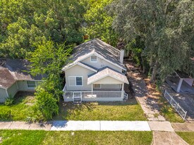 666 Fern St in Jacksonville, FL - Building Photo