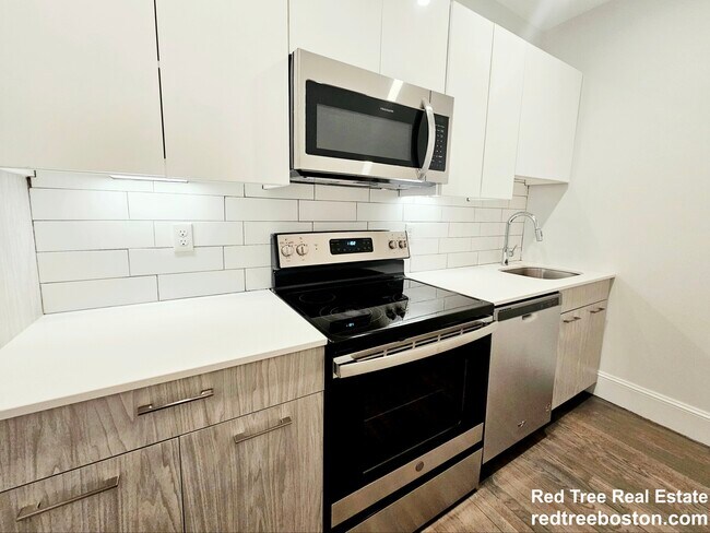 108 Jersey St in Boston, MA - Building Photo - Building Photo