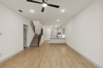 7135 Buchanan Dr in Grand Prairie, TX - Building Photo - Building Photo