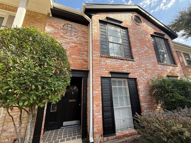 14309 Misty Meadow Ln in Houston, TX - Building Photo - Building Photo