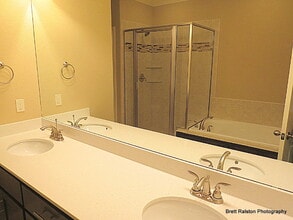 6615 W Valley View Rd in Rogers, AR - Building Photo - Building Photo