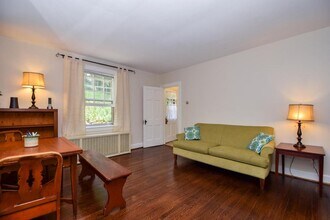 1334 Woodbine St SE in Roanoke, VA - Building Photo - Building Photo