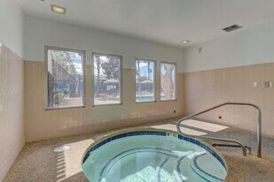 5097 Indian River Dr in Las Vegas, NV - Building Photo