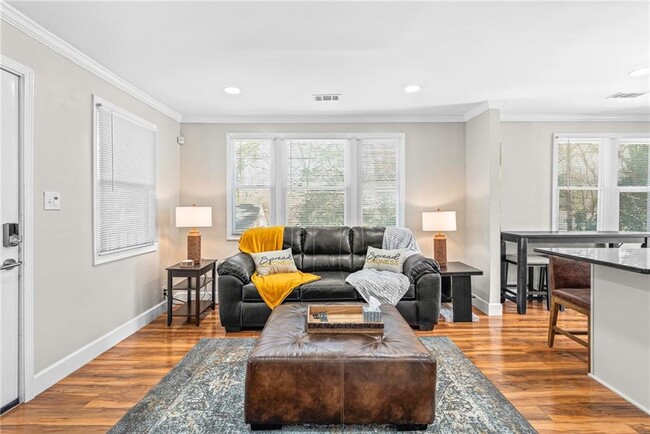1298 Douglas St SW in Atlanta, GA - Building Photo - Building Photo