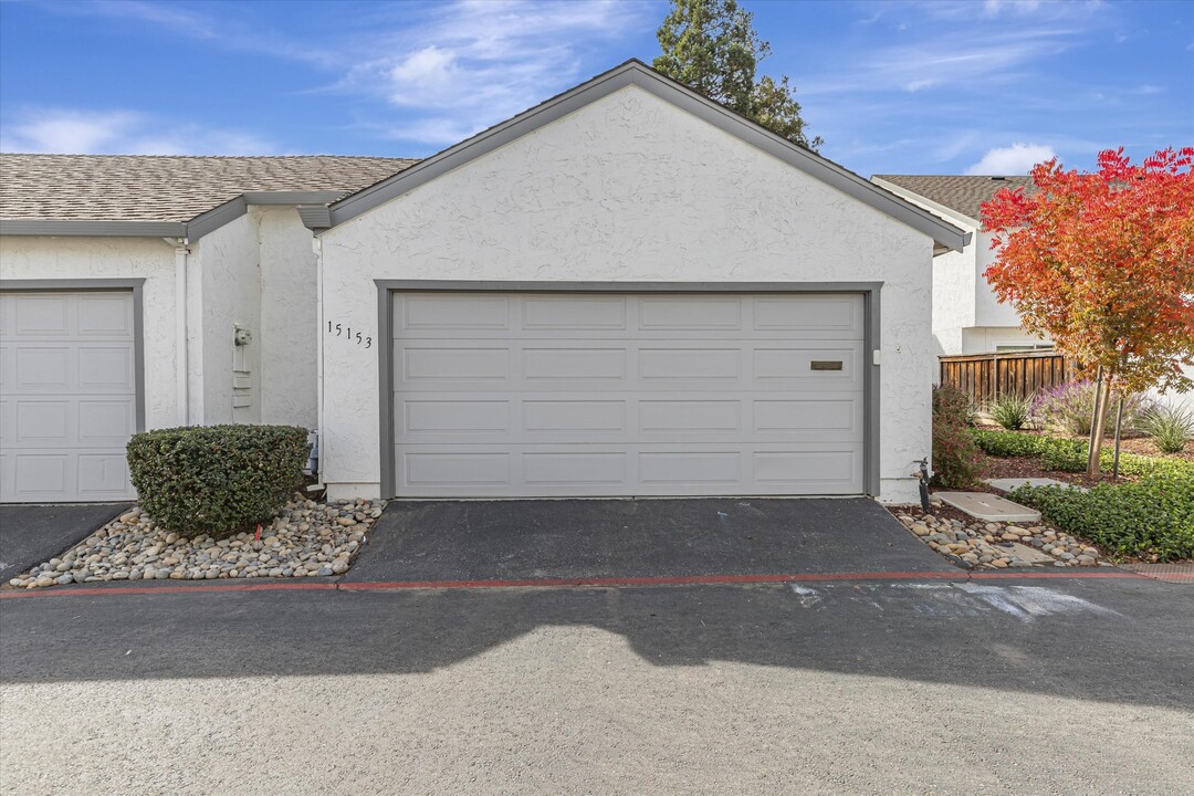 15153 Yosemite Way in Morgan Hill, CA - Building Photo