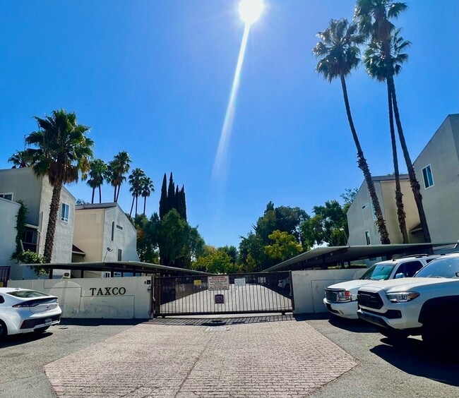 property at 2200 Laguna Cir