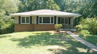 517 5th Ct in Pleasant Grove, AL - Building Photo