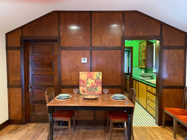 property at 412 Carlisle Blvd NE