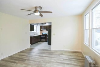 24-10 Gillmore St in Queens, NY - Building Photo - Building Photo