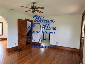 849 N Silberman Rd in Pearl City, IL - Building Photo - Building Photo