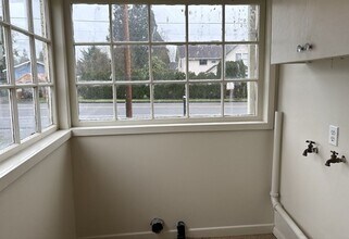 595 E Washington St in Stayton, OR - Building Photo - Building Photo