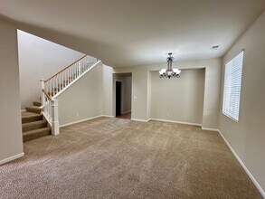 2886 Bay Ct in Tracy, CA - Building Photo - Building Photo
