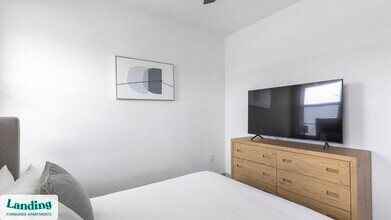 8220 Horseman Rd, Unit 8226CR in Fort Worth, TX - Foto de edificio - Building Photo