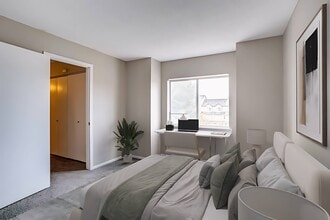 Deerfield Townhomes in Hermantown, MN - Foto de edificio - Building Photo