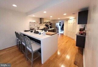 44 Woodstream Dr in Chesterbrook, PA - Building Photo - Building Photo