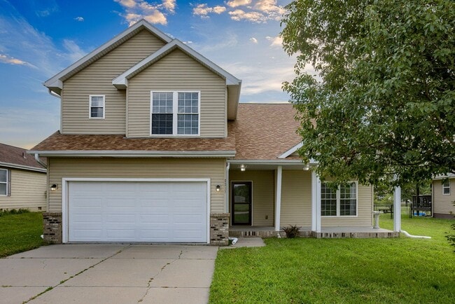 2227 Logan Dr in Waterloo, NE - Building Photo - Building Photo